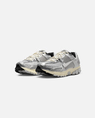 Zoom Vomero 5 Grey