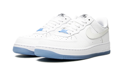 AIR FORCE 1 LO WMNS"UV Reactive Swoosh" DA8301 101