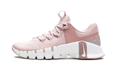 WMNS Free Metcon 5"Pink Oxford" DV3950 600