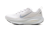 Vomero 18 WMNS"Vast Grey Summit White" HM6804 007