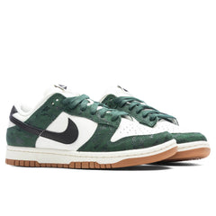 Women's Dunk Low 'Green Snake' - Pro Green/Black/Sail