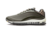 Air Max Deluxe SE AO8284 300