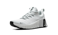 Free Metcon 6 WMNS"Light Silver Black" FJ7126 008