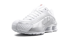 SHOX R4 MNS WMNS"Metallic silver" AR3565 101