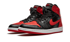 1 Retro Mid "2001 - Bred" 136066 061