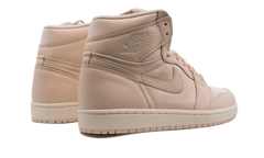 1 Retro High OG "Guava Ice" 555088 801