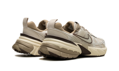 V2K RUN WMNS"Light Orewood Brown" FD0736 103